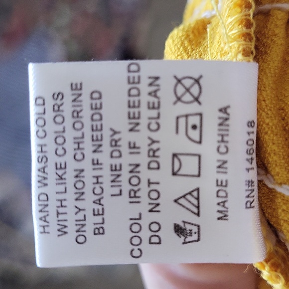 Lost + Wonder Honey Yellow Crop Smock Simple Puff Sleeve Size Small - Picture 11 of 13